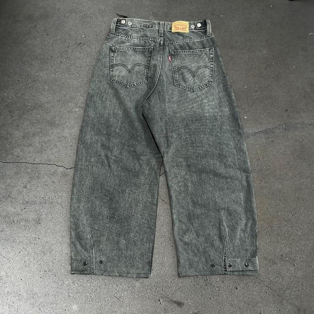 Women's Levi's faded black cinch barrel baggy denim jeans Size 29x24